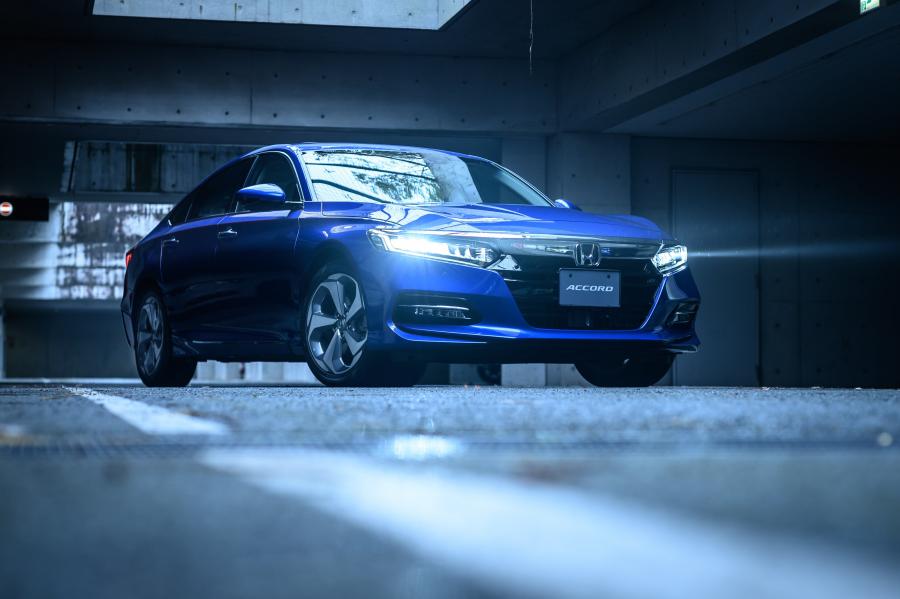  Honda Accord e:HEV (CV) 2020 года  (JP) (фото 1 из 28)